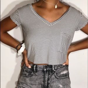 Women’s relaxed striped tee